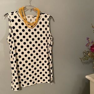 NWT - ZENANA top - 1XL